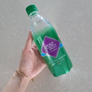몽베스트 Montbest with Sparkling water Plain 20병 — 5점을 준 리뷰어가 2021년 11월 올린 사용 사진