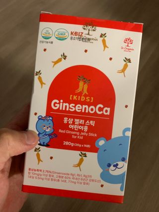 (주)닥터오레고닌 진세노카 키즈 홍삼젤리스틱 — 4.5점을 준 리뷰어가 2023년 8월 올린 사용 사진