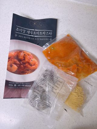 프레시지 [구매평]최현석의 쵸이닷 새우 토마토 파스타 (냉동) — 5점을 준 리뷰어가 2025년 6월 올린 사용 사진