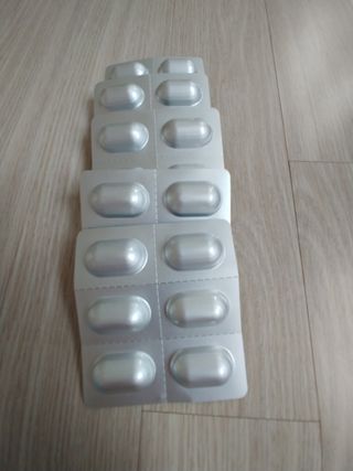 [지셀라] 프로바이오틱스 100억 유산균 보장 (1개월분 / 350mg X 30캡슐) — 5점을 준 리뷰어가 2023년 5월 올린 사용 사진