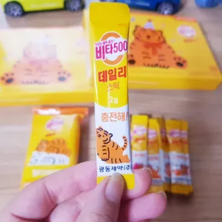 광동생활건강 [광동] 비타 500 데일리 스틱 VB, VC를 함유한 멀티비타민 30포+30포 — 4점을 준 리뷰어가 2022년 6월 올린 사용 사진