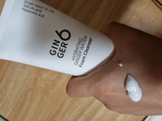 GINGER6 하이드레이팅 진저 워터 폼클렌징 — 3점을 준 리뷰어가 2021년 9월 올린 사용 사진