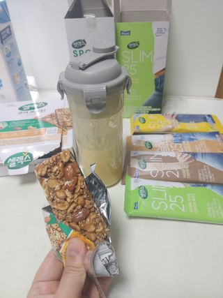 셀렉스스포츠 셀렉스 코어 프로틴 너츠바 50g 6개입 + Slim 25 스타터키트 — 5점을 준 리뷰어가 2021년 6월 올린 사용 사진