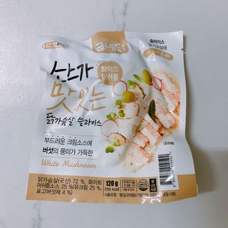 굽네몰 [굽네] 소스가 맛있는 닭가슴살 슬라이스 4종 — 5점을 준 리뷰어가 2021년 4월 올린 사용 사진