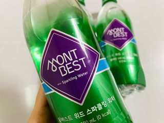 몽베스트 Montbest with Sparkling water Plain 20병 — 5점을 준 리뷰어가 2022년 10월 올린 사용 사진