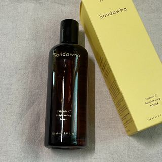 스킨큐어 산다화 비타민c 화이트닝 토너 150ml — 5점을 준 리뷰어가 2021년 12월 올린 사용 사진