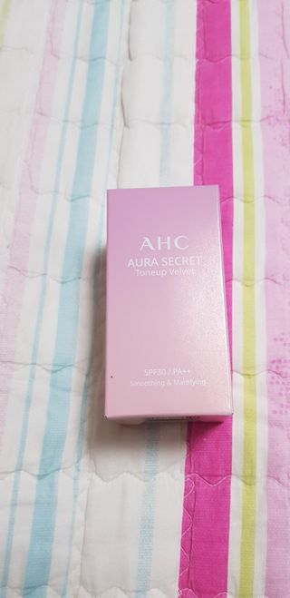 AHC 아우라 시크릿 톤업 벨벳 — 5점을 준 리뷰어가 2021년 4월 올린 사용 사진