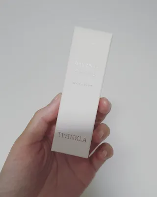 [트윙클라] 안티멜라 수딩 워터밤+안티링클 샤이닝 멀티밤 — 5점을 준 리뷰어가 2022년 6월 올린 사용 사진