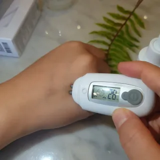 바노바기 코스메틱 알파 래디언스 세럼 30ml — 5점을 준 리뷰어가 2023년 11월 올린 사용 사진