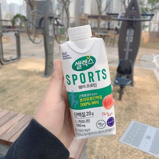 셀렉스스포츠 셀렉스 스포츠 웨이 프로틴 복숭아_ 330ml x 12팩 — 5점을 준 리뷰어가 2021년 3월 올린 사용 사진