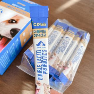씨디랩 장 건강과 구강 건강을 한 번에 더블락토 강아지 고양이 유산균 — 5점을 준 리뷰어가 2021년 1월 올린 사용 사진