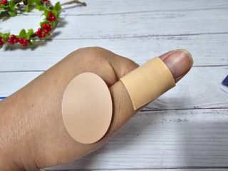 3M 넥스케어 물집방지쿠션테이프 1매 + 물집방지패드 10매 — 5점을 준 리뷰어가 2024년 4월 올린 사용 사진