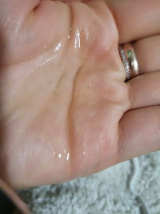 카나토 아웃바스 오일 에센스 — 5점을 준 리뷰어가 2022년 2월 올린 사용 사진
