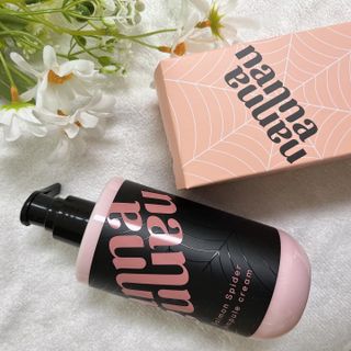 난나 살몬 스파이더 검버섯 미백 톤업 화이트닝 연어 앰플 크림 300ml 대용량 — 5점을 준 리뷰어가 2022년 8월 올린 사용 사진