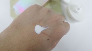 아이레시피 모이스트터치 스포츠 선밀크 50ml (SPF50+ PA+++) — 5점을 준 리뷰어가 2023년 6월 올린 사용 사진