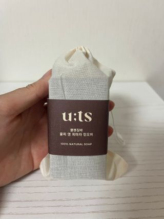 그리니프 유티에스 클렌징바 160g (동백버터 모이스트/애프리콧 바이탈/율피앤피마자 턴오버) 3종 택1 — 5점을 준 리뷰어가 2022년 12월 올린 사용 사진