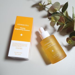 체르엠 스템앤셀 비타민 브라이트닝 에센스 30ml 1개 — 5점을 준 리뷰어가 2022년 3월 올린 사용 사진