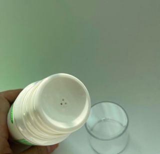 whol 키토클린 200ml - 항균항바이러스 강아지 눈 코 입 귀 세정탈취 고양이 턱드름제거 무향 워터리스 대용량 — 5점을 준 리뷰어가 2022년 9월 올린 사용 사진