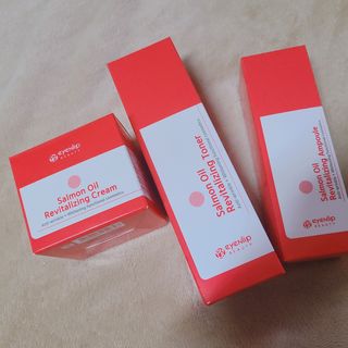 아이앤립 / EYENLIP 아이앤립 연어오일 리바이탈라이징 토너+앰플+크림 3종 세트 — 5점을 준 리뷰어가 2021년 6월 올린 사용 사진