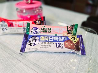 이지프로틴바 3종x각 2ea (고단백질바, 멀티단백질바, 식물성단백질바) — 5점을 준 리뷰어가 2024년 2월 올린 사용 사진