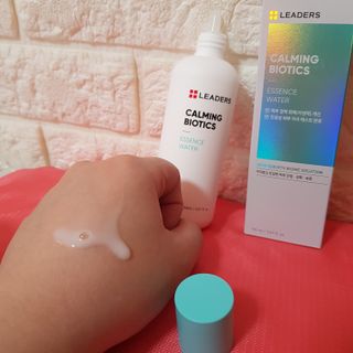 리더스코스메틱 리더스 카밍 바이오틱스 에센스 워터 — 5점을 준 리뷰어가 2021년 5월 올린 사용 사진