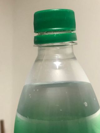 몽베스트 Montbest with Sparkling water Plain 20병 — 5점을 준 리뷰어가 2021년 11월 올린 사용 사진