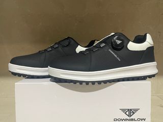 [쿠팡] 다운블로우 국내생산 기능성 아치 서포트 쿠셔닝 슬라이드 슬리퍼 DB 1400 (화이트) — 5점을 준 리뷰어가 2025년 3월 올린 사용 사진