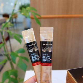 서울약사신협_투데이홍삼정플러스스틱_10g x 60포 — 5점을 준 리뷰어가 2021년 7월 올린 사용 사진