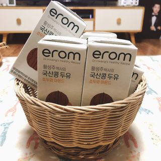 이롬 erom 황성주박사의 국산콩 두유 호두와 아몬드 — 5점을 준 리뷰어가 2020년 12월 올린 사용 사진