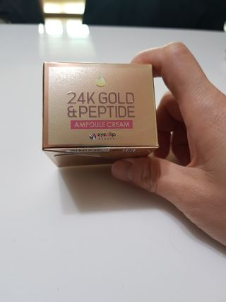 아이앤립 / EYENLIP 아이앤립 24K 골드 N 펩타이드 앰플 크림 — 5점을 준 리뷰어가 2021년 4월 올린 사용 사진