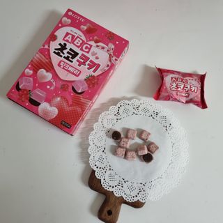 롯데제과 ABC초코쿠키 핑크베리 — 5점을 준 리뷰어가 2021년 2월 올린 사용 사진
