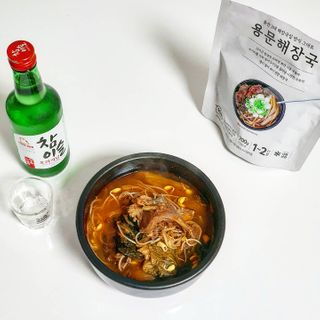 요리반상회 용문해장국 2팩 + 뚝배기 1개 — 4점을 준 리뷰어가 2021년 3월 올린 사용 사진
