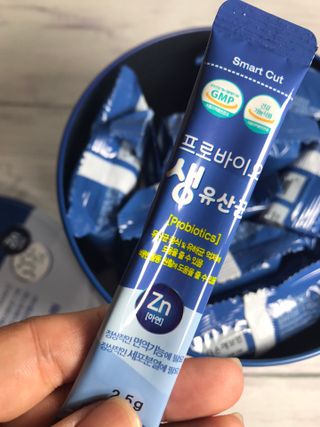 서울약사신협_프로바이오생유산균_2.5G x 100포 — 4점을 준 리뷰어가 2021년 5월 올린 사용 사진