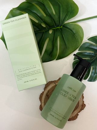 프리마인 메이크업과 들뜨는 각질까지 한방에 깐달걀로! 순하기까지한 셀베이스 그린티클렌저(200ml) — 5점을 준 리뷰어가 2023년 1월 올린 사용 사진