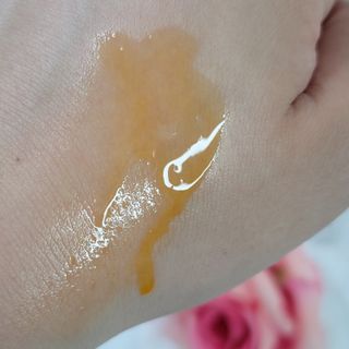 유니베르소 로즈힙 오일 15ml — 3점을 준 리뷰어가 2021년 7월 올린 사용 사진