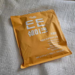 [덜다] 든든 식물성 단백질 쉐이크 40g X 7입 (곡물/딸기) — 5점을 준 리뷰어가 2023년 8월 올린 사용 사진
