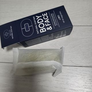 제이제이바이오 허브마사지바 올인원 알약비누 — 5점을 준 리뷰어가 2022년 3월 올린 사용 사진