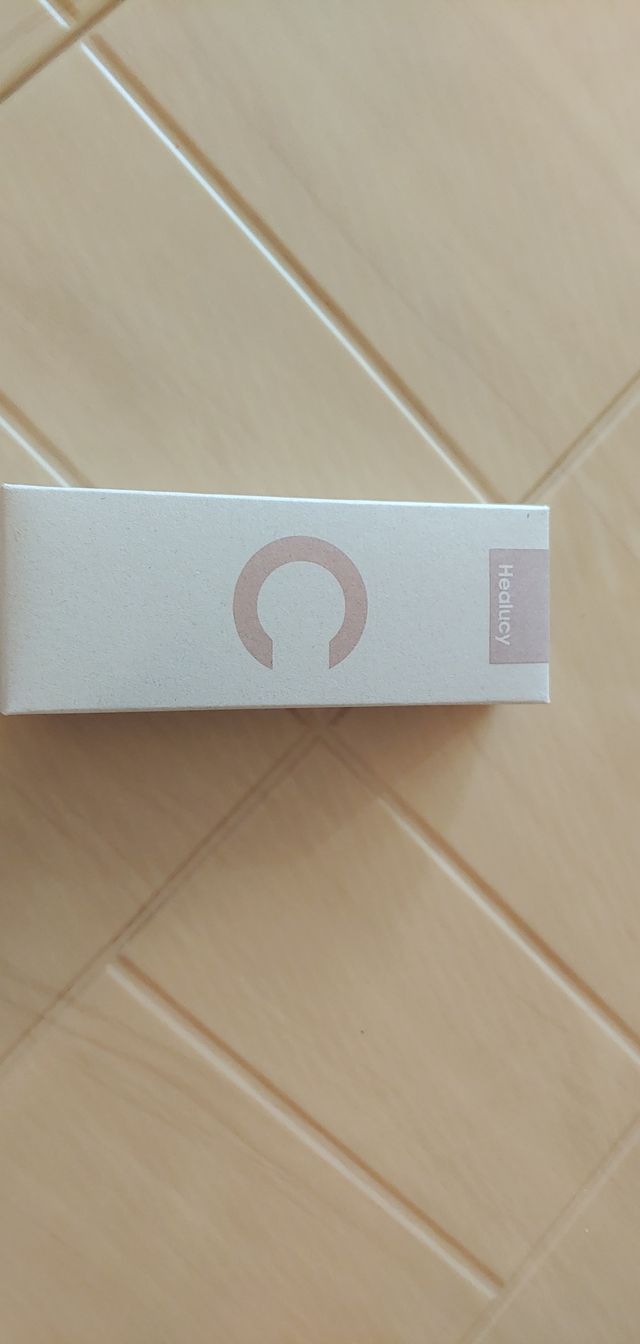 힐루시 컴플리트 에센셜 씨씨크림 리뷰 사진