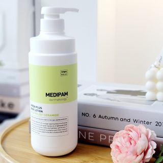 [메디팜] 세라마이드 데일리 릴리프 바디로션 — 5점을 준 리뷰어가 2021년 12월 올린 사용 사진