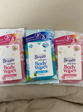 [심플리티] 한 장으로 향기롭게, 산뜻하게 바디시트 2종 + 랜덤향1개 총 3팩구성 — 3.5점을 준 리뷰어가 2021년 5월 올린 사용 사진