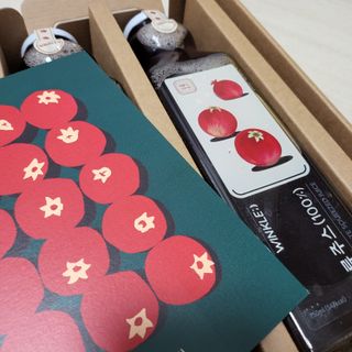 [바이윙클] 페르시아 유기농 석류 착즙주스 750ml 2병 + 선물박스 세트 — 4.5점을 준 리뷰어가 2022년 3월 올린 사용 사진