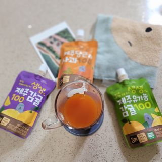 탐라원 건강 어린이 주스, 생생한 주스 3종 - 유기 감귤 주스, 당근과 사과 주스, 감귤 주스 — 5점을 준 리뷰어가 2021년 10월 올린 사용 사진