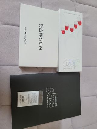 데싱디바 글레이즈 젤네일 스프링 프렌치 네일_5종 중 택 1 — 5점을 준 리뷰어가 2021년 9월 올린 사용 사진