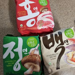 [풀무원] 자연은맛있다 정면, 백면, 홍면  세트 — 5점을 준 리뷰어가 2021년 4월 올린 사용 사진