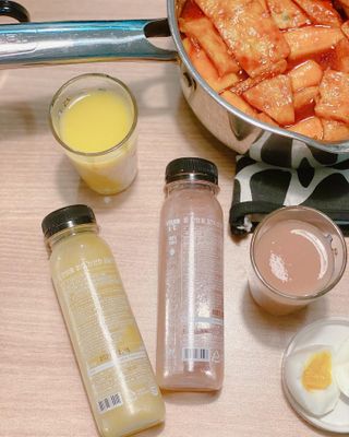 BLENDY'S 핑크 스무디+블론디 스무디 — 4.5점을 준 리뷰어가 2021년 12월 올린 사용 사진