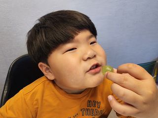 청포도캔디 복숭아캔디 — 5점을 준 리뷰어가 2022년 11월 올린 사용 사진