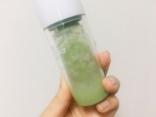 김정문알로에 큐어 큐어 알로에 리프레쉬 젤리 세럼, 큐어 알로에 하이드로 젤리 크림 — 5점을 준 리뷰어가 2021년 4월 올린 사용 사진