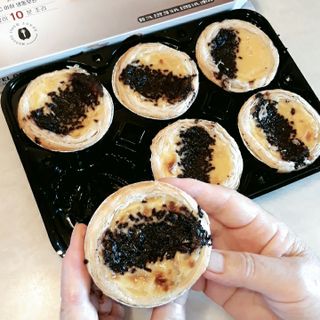 디앙뜨 포르투갈 에그타르트 오리지널 맛+패션후르츠+초콜릿타르트 맛 중 택1 — 5점을 준 리뷰어가 2021년 8월 올린 사용 사진
