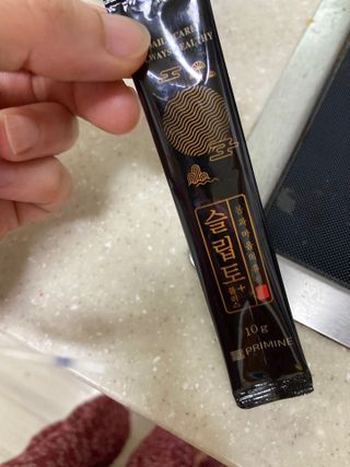 프리마인 자체 기업부설 연구소에서 찾아낸 건강한 수면의 비밀.  슬립토 플러스 30포 — 5점을 준 리뷰어가 2023년 7월 올린 사용 사진