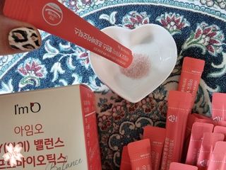 아임오 Y와이 밸런스 프로바이오틱스 30포 — 4.5점을 준 리뷰어가 2021년 12월 올린 사용 사진